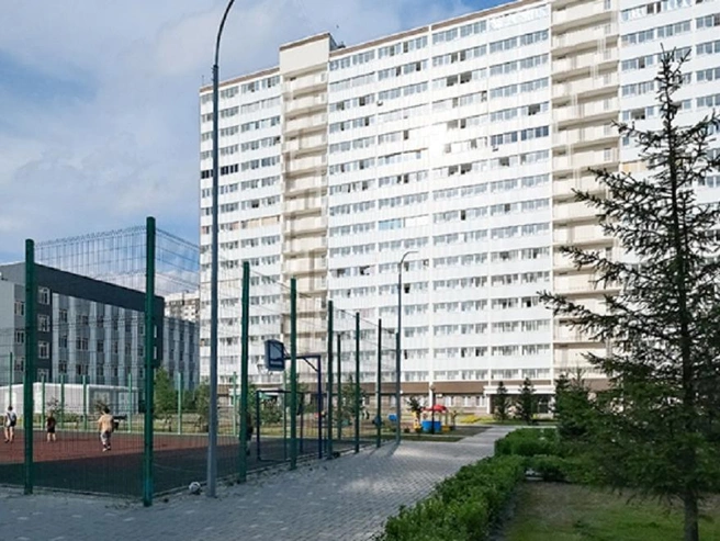 На месте работали сотрудники экстренных служб | Источник: Фото с места события