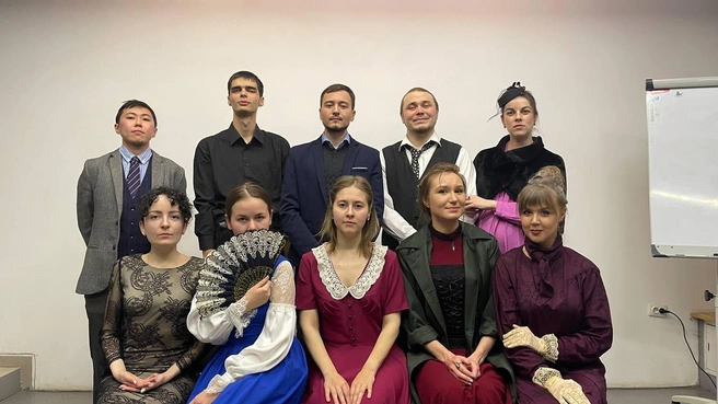 Первый состав театра «Мамихлапинатапаи» | Источник: предоставлено Анастасией Олениковой