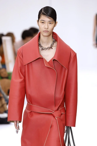 Acne Studios ss25 | Источник: Legion Media