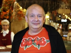 «Квартирный вопрос все испортил»: отец покойного Дмитрия Марьянова прекратил общение с внуком после смерти актера