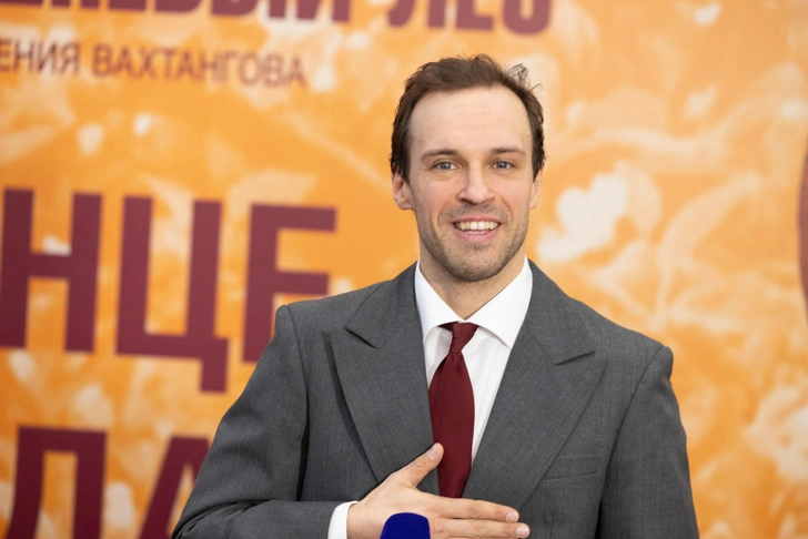 Павел Попов | www.starhit.ru