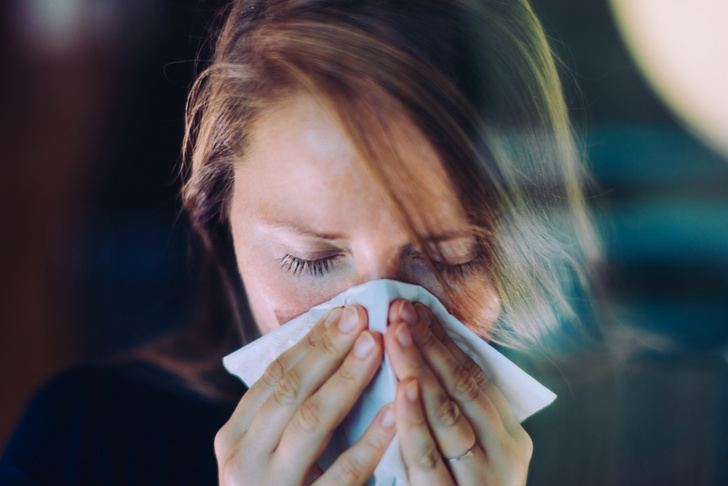 Как отличить простуду от коронавируса: поясняет врач
