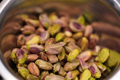 Doctor explains pistachios’ benefits and risks