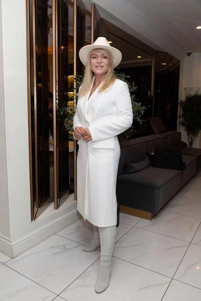 Виктория Макарская | www.starhit.ru