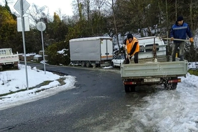 Мэр Сочи призвал отказаться от личных авто в Красной Поляне