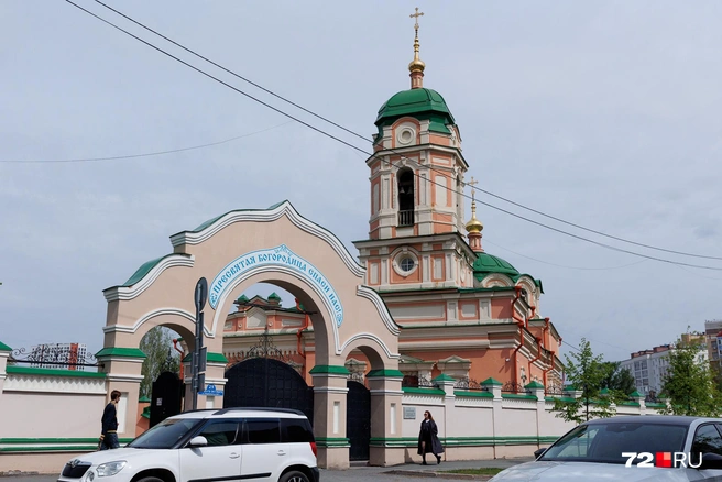 Много чего пережил этот храм. В начале нулевых его вернули православным верующим | Источник: Ирина Шарова / 72.RU