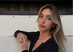 Спутница Павла Дурова Юлия Вавилова сделала заявление о своей причастности к его аресту