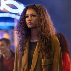 10 современных сериалов, которые помогут лучше понять подростков