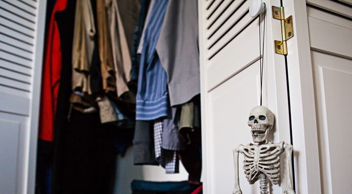 «Скелеты в шкафу» разобщают семьи?