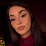 <p>Ханде Эрчел</p>