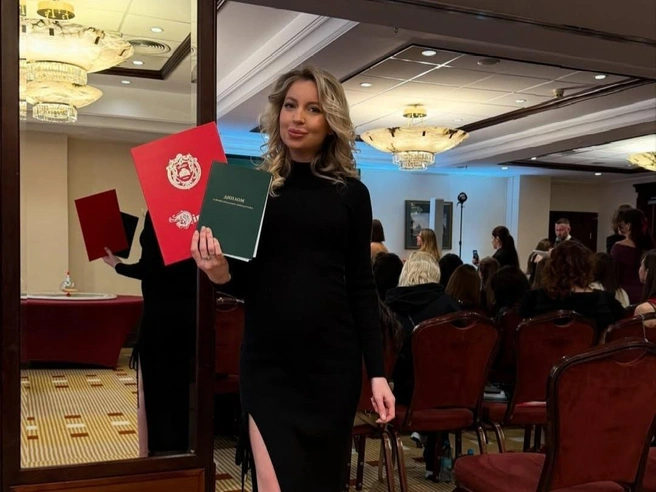 Блогер получила диплом по диетологии в 2025 году | Источник: соцсети Екатерины Диденко