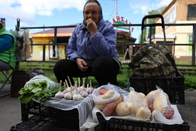 Правило одно на всех, что для стариков, что для молодых — на государство надейся, а сам не плошай | Источник: Евгений Софийчук / NGS55.RU