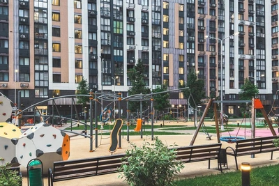 Time as Currency in the Real Estate Market