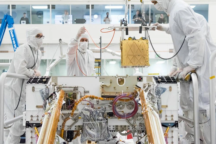 MOXIE — это Mars Oxygen In-situ Resource Utilization Experiment, эксперимент по использованию кислородных ресурсов Марса на месте. | Источник: NASA / JPL-Caltech