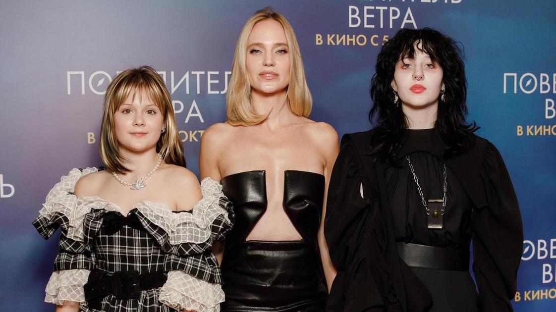 Стало известно, как дочки-школьницы реагируют на скандальные образы Глюкозы