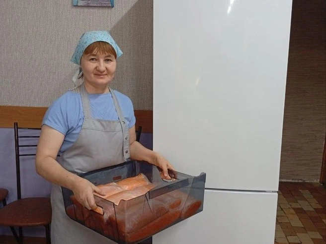 Благодаря госпрограмме жительница Омутинского округа, имеющая II группу инвалидности, теперь трудится в пекарне | Источник: пресс-служба правительства Тюменской области