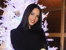«Мой ухажер живет в Европе»: Анастасия Решетова развеяла слухи о связях с женатыми