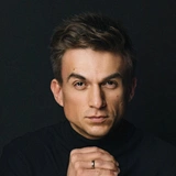 <p>Влад Топалов</p>