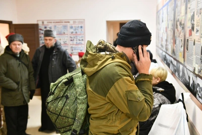 Повышенные выплаты участникам СВО продлены еще на месяц