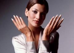 Как визуально удлинить пальцы: 8 лайфхаков, которые действительно работают