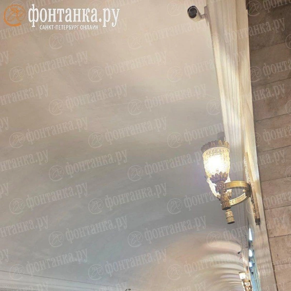 «Опять задержка!» Петербуржцы пожаловались на проблемы на красной линии метро | Источник: читатель «Фонтанки»