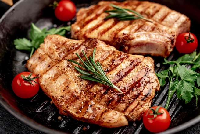 Время оценить невероятную сочность и богатый вкус! | Источник: «Омский бекон»