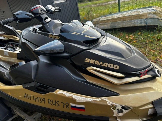 Столкновение гидроциклистов на Большой Невке стало уголовным делом после подсчета ущерба | Источник: Западное межрегиональное следственное управление на транспорте СК России