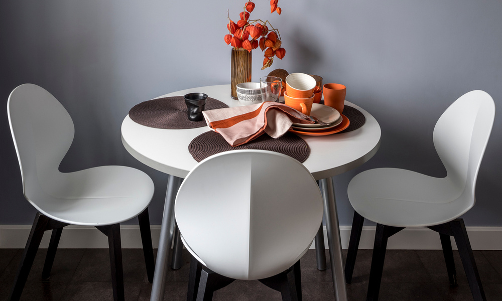 Высокий плинтус: за что его так любят дизайнеры | myDecor