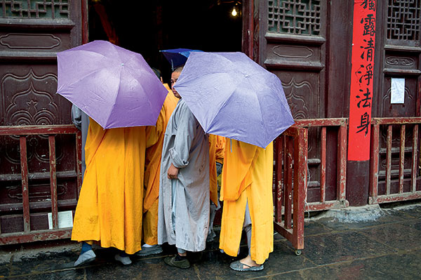 Удар ногой в небо: 5 интересных фактов о Шаолине и его монахах