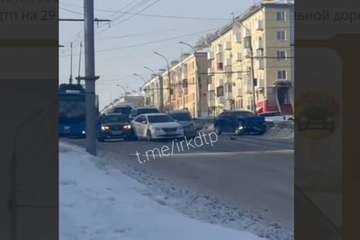 Массовое ДТП на Байкальской в Лисихе парализовало движение