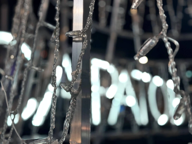 Все украшения на Славянской площади абсолютно новые | Источник: Администрация Волжского района Саратова / Telegram