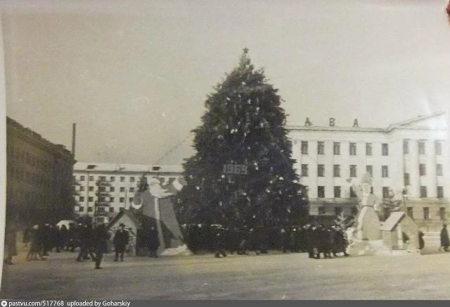 Площадь Ленина, 1964 год  | Источник: «Старый Курган» / Из семейного архива Екатерины Бояркиной