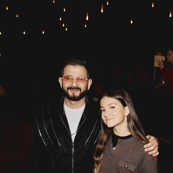 Михаил Галустян с дочкой | Источник: Телеканал ТНТ