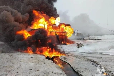 Пострадавшие при пожаре бензовоза находятся в удовлетворительном состоянии