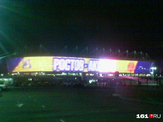 Но ночью вместо фотографии получается грязно-зеленая каша | Источник: Евгений Вдовин / 161.RU