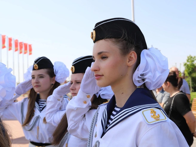 Море навсегда остаётся в сердце каждого моряка. | Источник: Константин Завриков / V1.RU