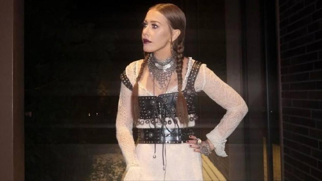 &laquo;Чем дальше, тем больше Мадонна&raquo;: новый образ Ксении Собчак взорвал соцсети