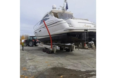 Яхту «Алиса» с барбекю продают в Иркутске за 34 млн