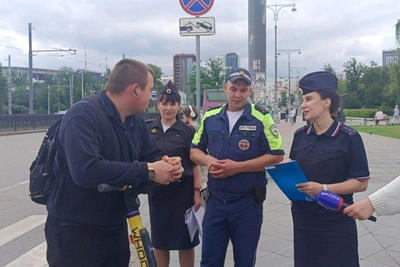 В Екатеринбурге гаишники оштрафовали 33 самокатчиков за час