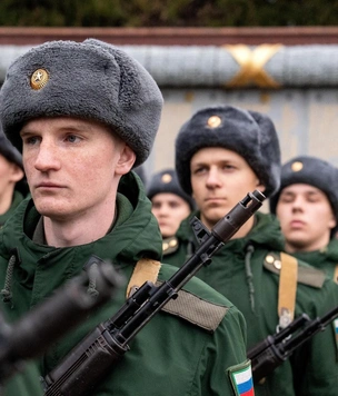 Россиянам начали приходить уведомления о внесении в реестр воинского учета