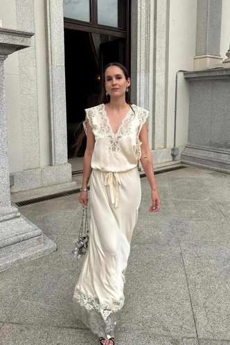 В чем встречать Новый год 2026 Красной Огненной Лошади: рекомендации по знакам Зодиака