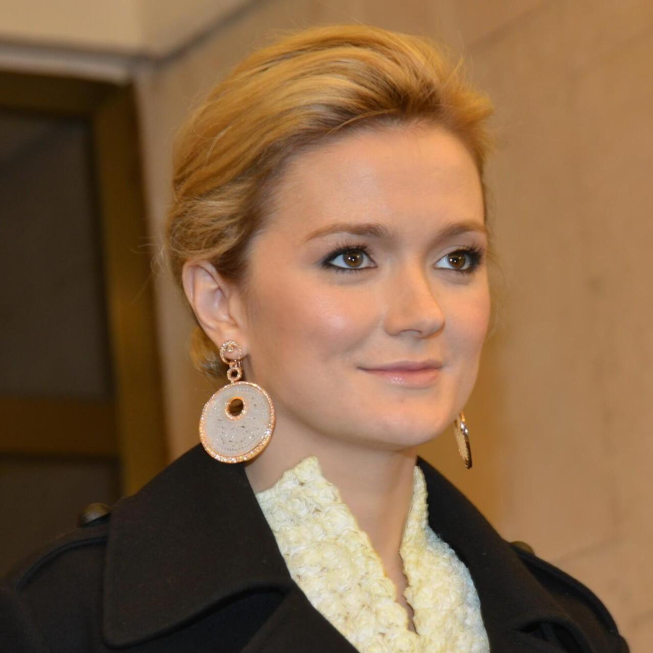 Надежда Михалкова тайно вышла замуж за губернатора ХМАО Руслана Кухарука и родила дочь
