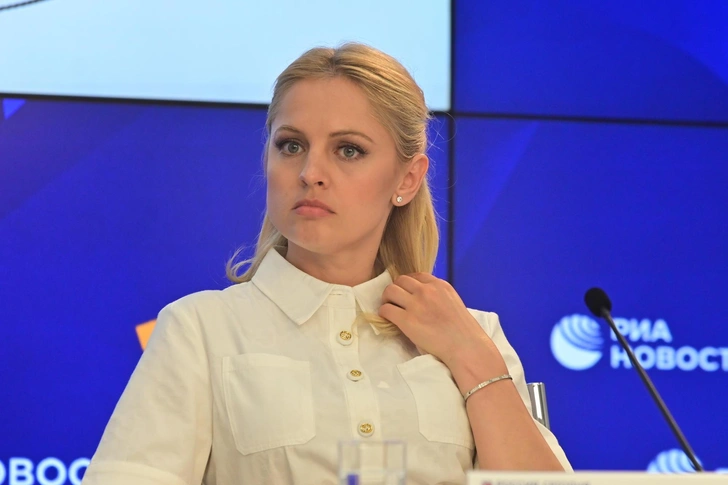 Янина Студилина | www.starhit.ru