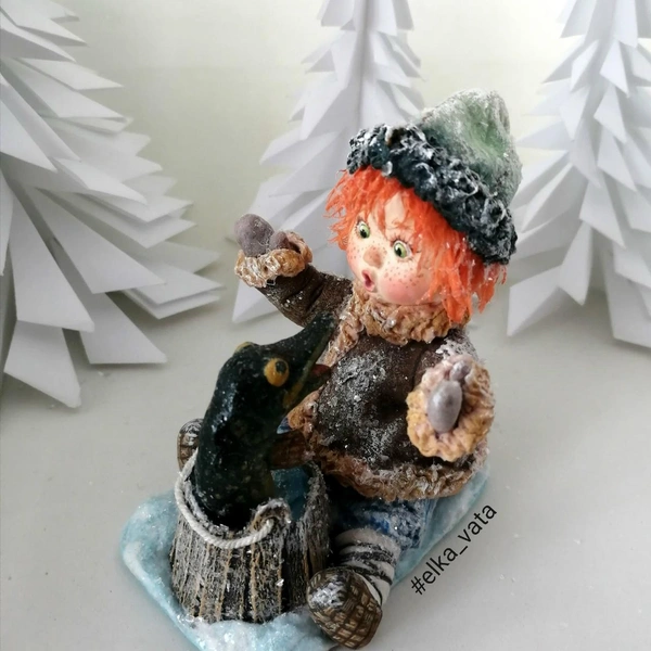 Емеля будто бы живой | Источник: «ELKA_VATA» Авторская елочная игрушка / Vk.com