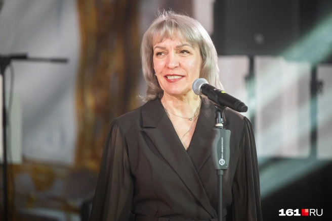Глава Таганрога Светлана Камбулова сказала приветственное слово | Источник: Евгений Вдовин / 161.RU