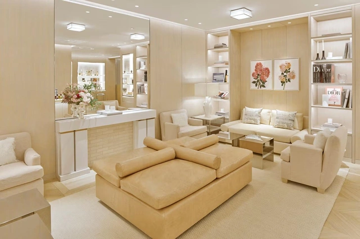 Источник: Dior