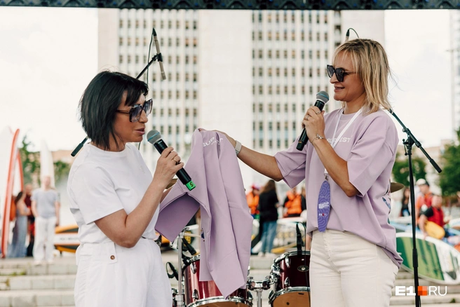 Екатеринбург впервые познакомился с Мариной на E1 SUP FEST 5 июля | Источник: Алексей Варзегов / E1.RU