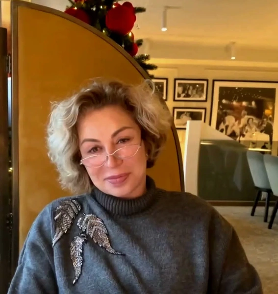 Симона Юнусова | www.starhit.ru