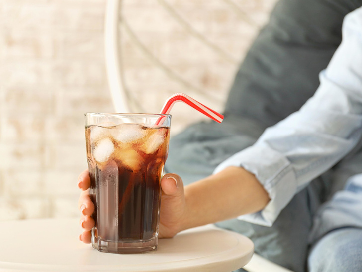 11 неочевидных причин, почему газированные напитки действительны вредны для вашего организма