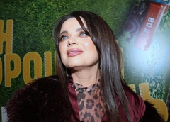 «Эта певица и весь балет едут со мной в сауну»: директор Наташи Королевой спасала ее от назойливого фаната